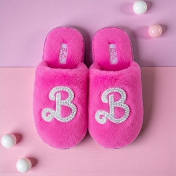 Barbie Pink Slippers with Faux Pearls Tik Tok Viral Size XL 9.5-10.5 NWT - Picture 9 of 10